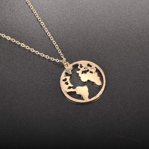 Guld Halsband med Runt Hänge med Världskarta / 5c38 | Fyndiq