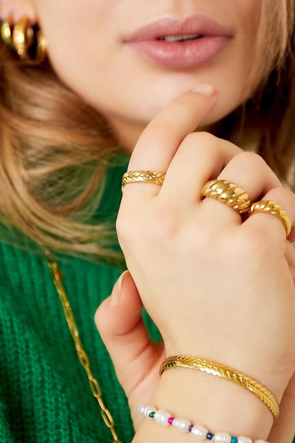 Ring i Rostfritt Stål med Flätad Design - Guld - Justerbar Guld