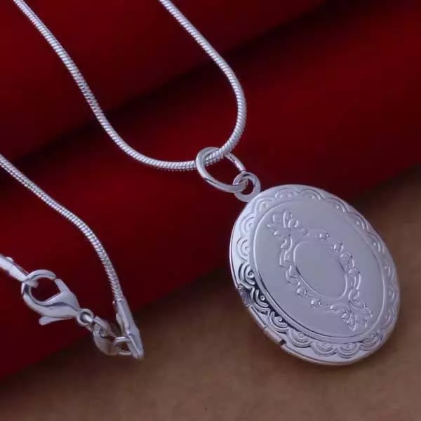 Silver Halsband med Öppningsbar Oval Medaljong 7d07 | Fyndiq