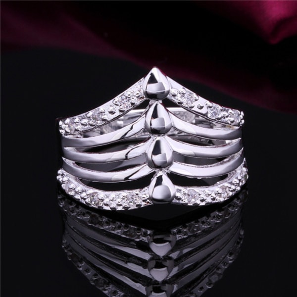 Silver Ring - Vacker Design & Elegant Mönster - Stl 18,2 Silver