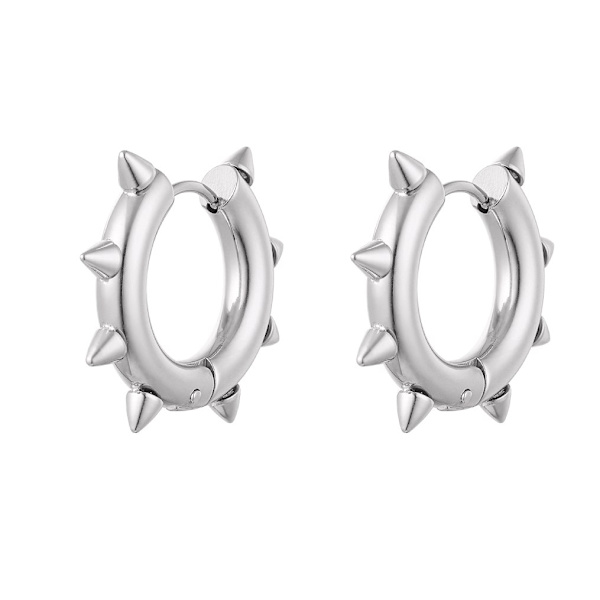 Små Blanka Runda Hoop Örhängen i Rostfritt Stål med Spikes / Nitar / Spikar - Silver - 2,5 cm Silver