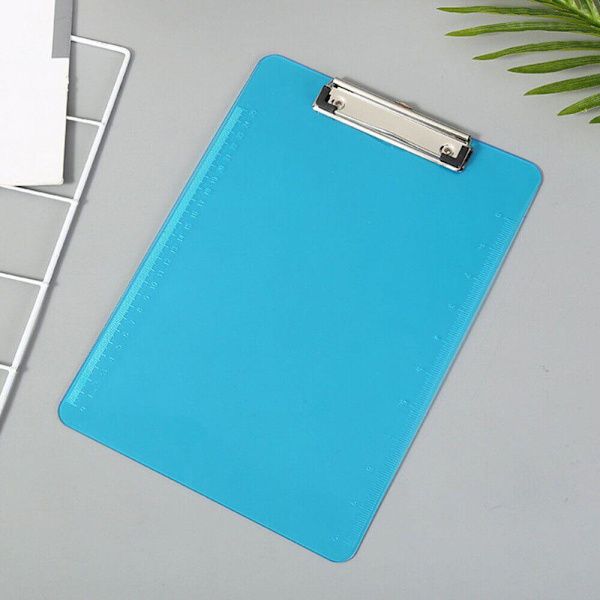 Clipboard av Plast - Blå Blå