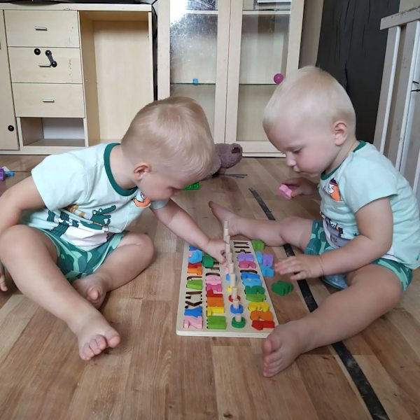 Träpussel - Bokstäver och Siffror multifärg