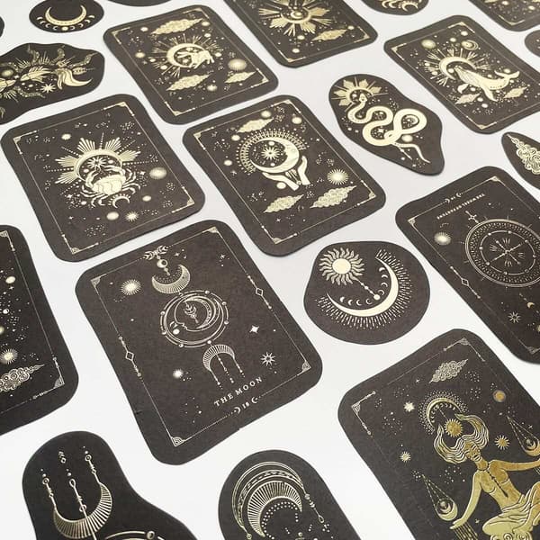 Tarrat - Tarot-kortit - kulta ja musta - 40 kpl Black