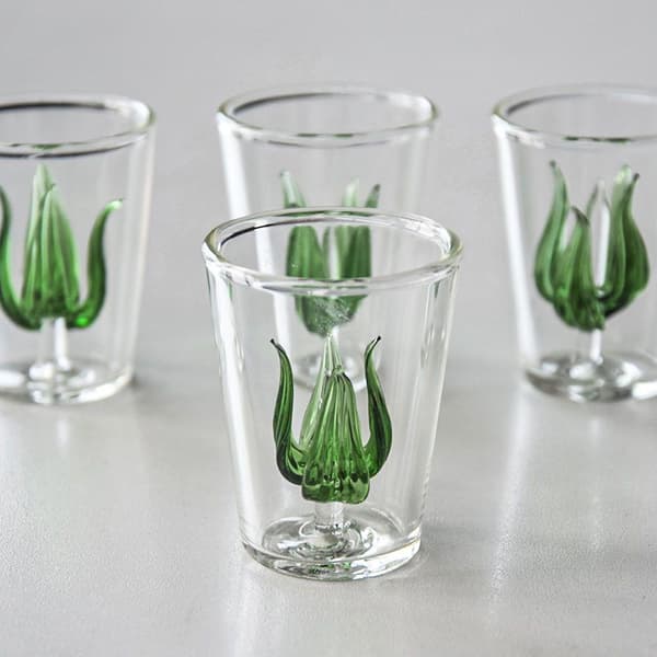 Karafsæt med karaffel, bakke og glas - 84 cl Tree