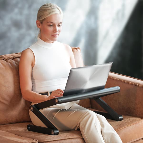Wonder Worker, Nobel - Laptopbord Black