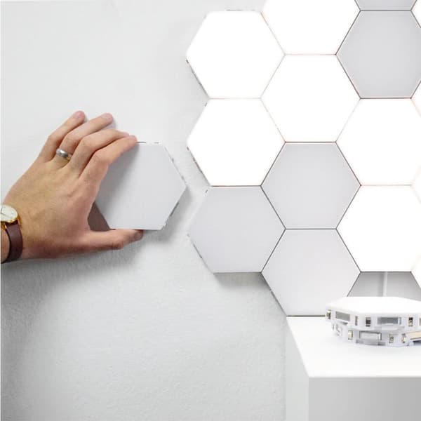 Kuusikulmainen Seinävalaisin - 10 Moduulia White