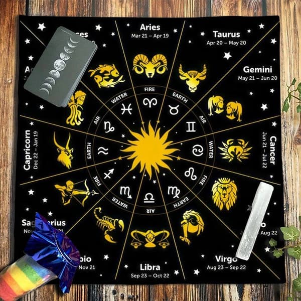 Duk för Tarotkort - Stjärntecken - 80 x 80 cm multifärg