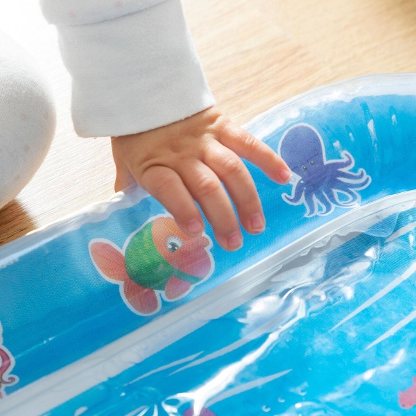 Oppustelig legetæppe med vand - babylegetøj Multicolor