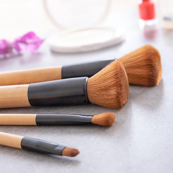 5x Puiset Meikkisiveltimet Beige