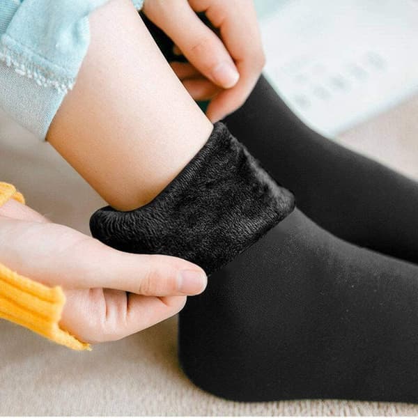 Strømper med imiteret pelsfor, sorte - str. 36-42 Black