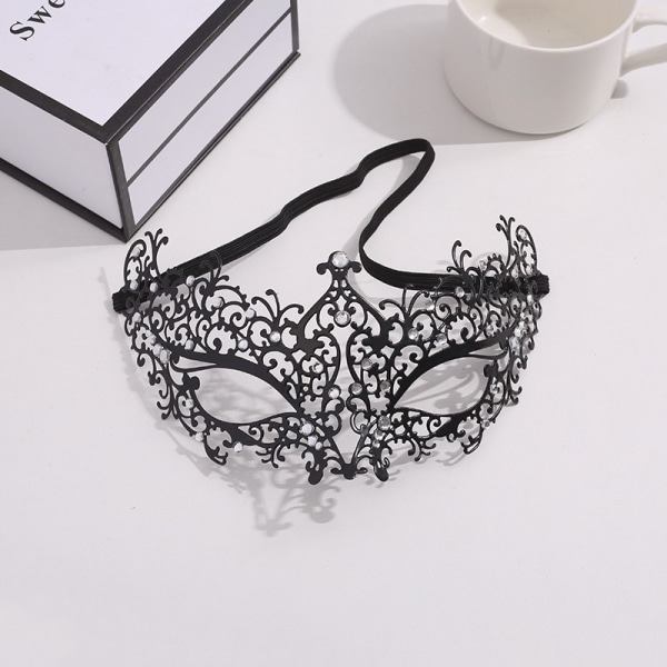Metal Laser Cut Masquerade Mask Kvinner Venetian Party Halvt ansikt svart metall diamant maske 17*12cm Ball Party