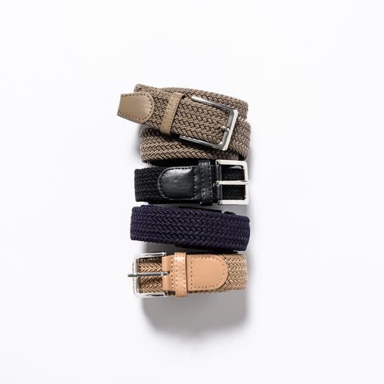 2-pack elastiska flätade bälten för män och kvinnor, stretchvävt canvasbälte med silverstiftspänne, justerbart för jeans chinos, blå svart