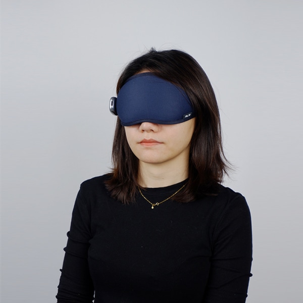 Øyemassasjeapparat med varme og kjøling, trådløs øyemaske for å sove, USB oppladbar øyemassasjeapparat for å slappe av og redusere belastningen på øynene mørke sirkler