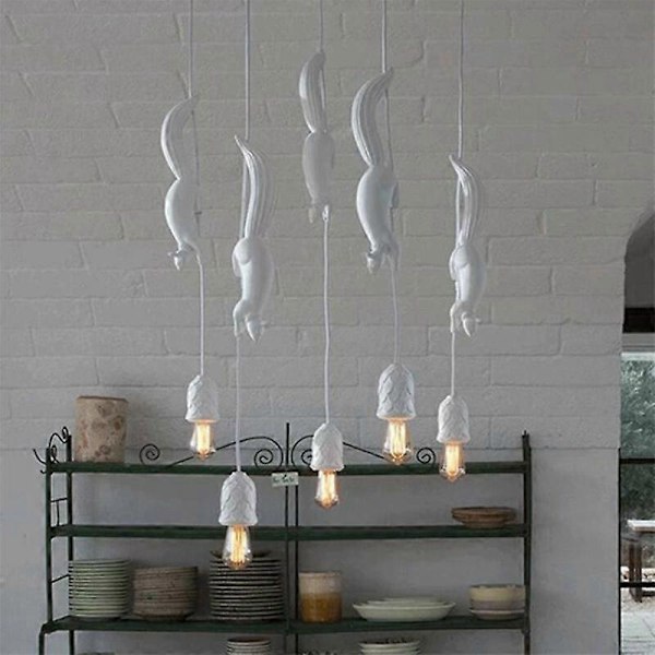 Nordisk Ekorn Resin Moderne LED Pendellampe Hengende Lys for Soverom Barnerom Barneromsdekor