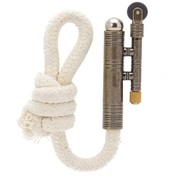 Vintage Lighter Retro Trench Rattlesnake Rope Velvet Metal Lighter Brannstarter Camping Utendørs, Ingen Behov for Kerosin/Gass (bronse)