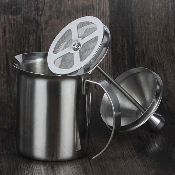 Manuel mælkeskummer, 800cc 304 rustfrit stål dobbeltnet, tåler opvaskemaskine, til cappuccino, latte, kaffe og varm chokolade