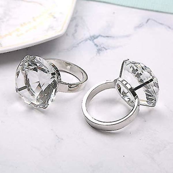 Serviettringer, stor diamantring i krystall med steiner, gnistrende og elegant, store serviettholdere