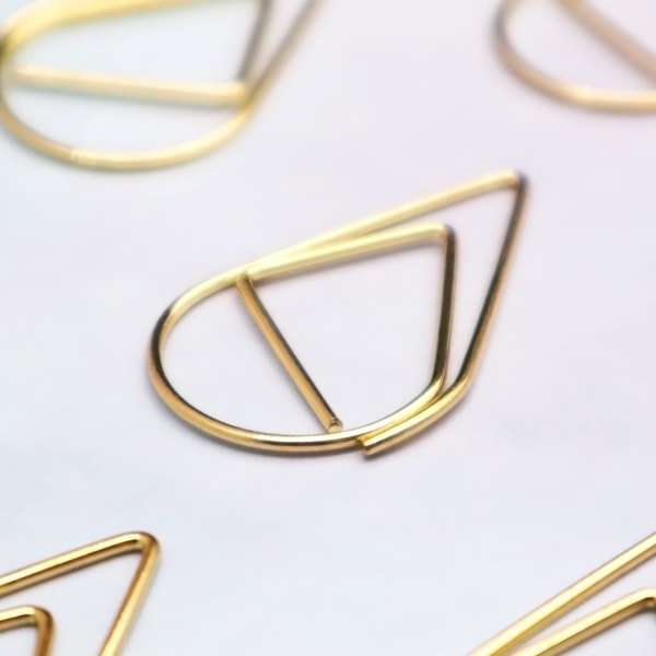 Gold Cute Paper Clips Teardrop Stainless Steel Drop-Shaped Paper Clips for Office School Supplies Wedding Invitations Crafts Scrap