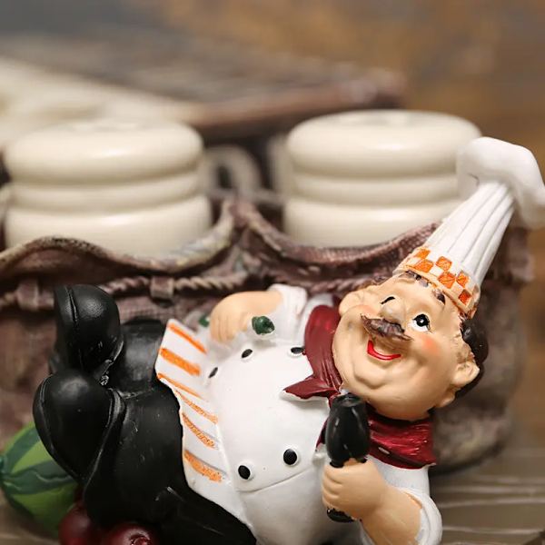 Söt Kockstaty Salt- och Pepparflaskhållare Ornament Hemköksdekoration Resinhantverk (4,3 * 3,2 * 2,8 tum)