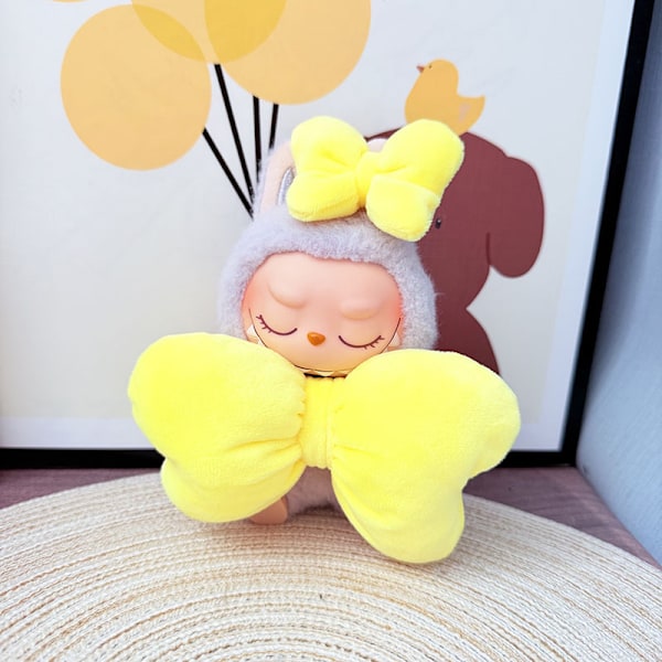 /RYI/Labubu Vauvan Vaatteet Setti Ensimmäisen ja Toisen Sukupolven Vinyylinukke Tarvikkeet 15-17cm Pehmeä Hai Hirvi Mehiläinen Lelu Tyyli Yellow bowknot cloth only one size