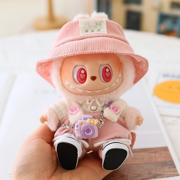 /RYI/ Första och andra generationens Labubu Cartoon Toy Vinyl Docka Klädd i Party Overaller Hatt Skor Ersättningskläder LBB-03 JUST CLOTHES