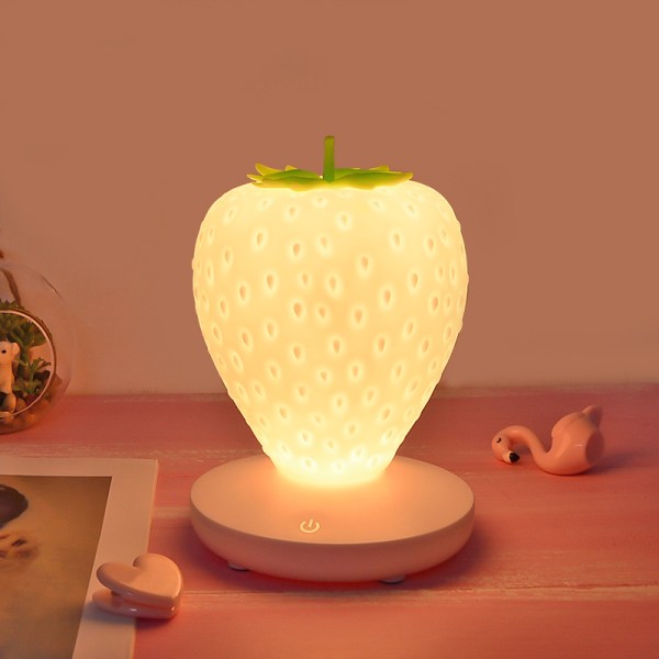 Nattlampa för barn Söt jordgubbslampa Silikon LED-lampor 3 peklägen Nattlampor för barnrum Flicka Rumsinredning
