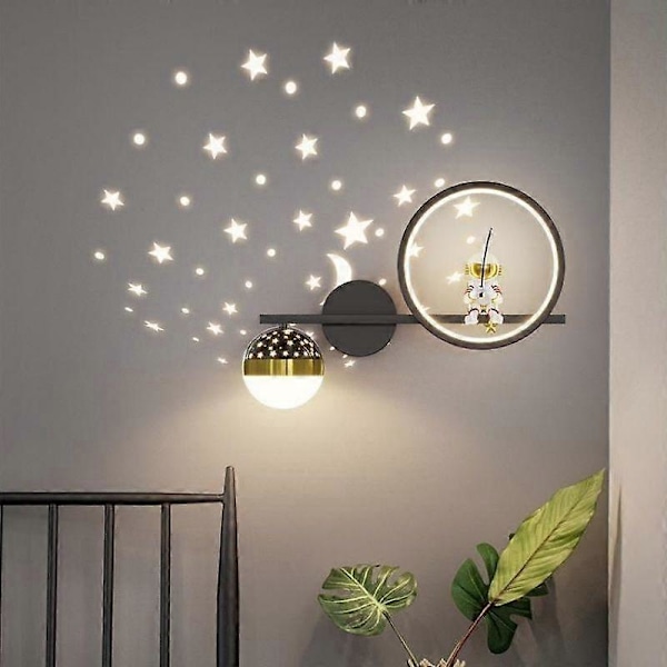 Vegglampe for barnerom, kreativ astronaut, tegneserieastronaut, stjernehimmel, soverom, nattbordslampe gold