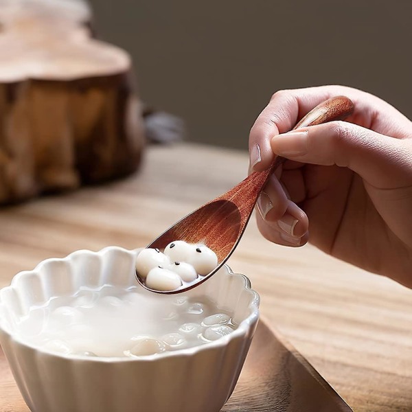 Treskjeer i tre, 4 stk Runde Japansk Stil Håndlaget Nanmu Treskjeer Kort Håndtak Barn Ris Dessert Matlagingsskje For Kjøkken Servise