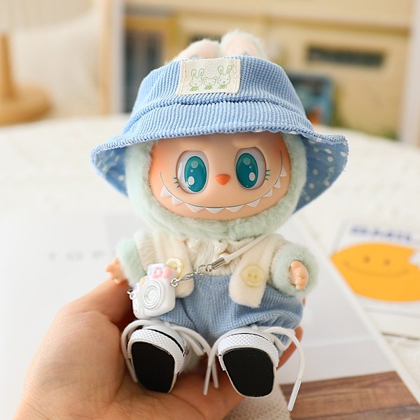 /RYI/ Första och andra generationens Labubu Cartoon Toy Vinyl Docka Klädd i Party Overaller Hatt Skor Ersättningskläder LBB-03 JUST CLOTHES