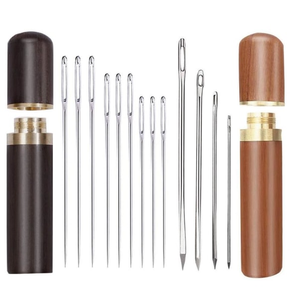 2 stykker trænålesæt med 9 selvskærende nåle og 4 store lædersynåle til opbevaring af fine nåle, håndværk, syning