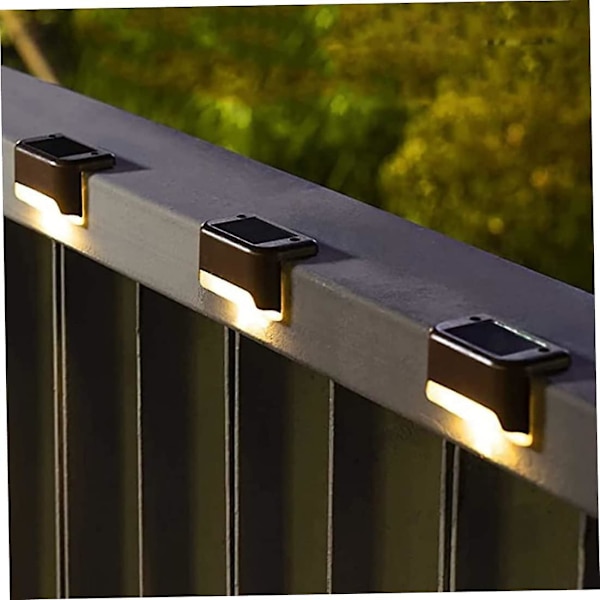 Solbelysning för Utomhus, 1-pack, Vattentäta LED-Solbelysning för Utomhus Patio, Däck, Trappor, Gräsmatta och Uppfart (Varmvit) Ljus
