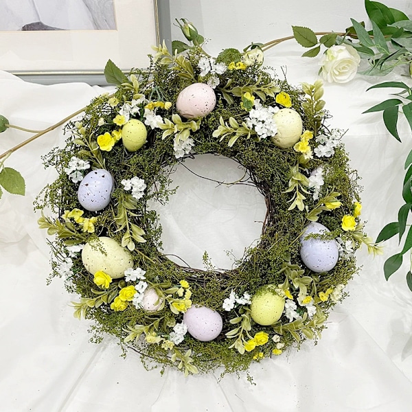 Påskkrans - 39cm - Påskäggkrans För Dörren - Vårrans Med Blandade Blommor, Kvistar Och Pastellägg - Semesterväggdekor