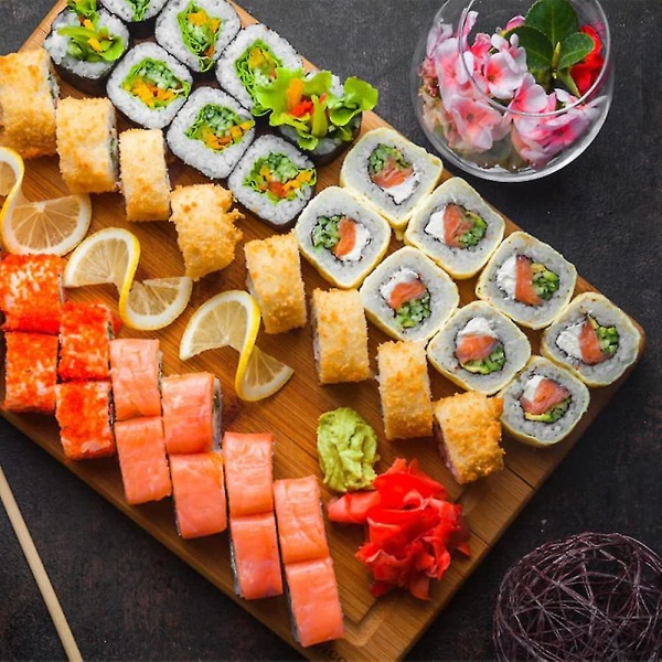 Sushi Maker Roller Multifunktionell Onigiri Form Risform Grönsaks- och Köttrullningsverktyg Gör-det-själv Sushi Maskin Kök