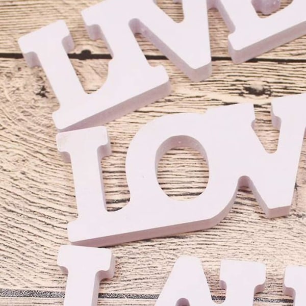 Sæt med 3 bogstaver Wood Love Live Laugh Stand Letters Bord vægdekoration