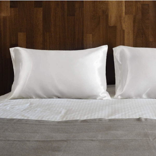 Satin Kuddeöverdrag för Hår och Hud, 2-pack - Standardstorlek Kuddeöverdrag - Satin Kuddeöverdrag med Kuvertstängning Ren Vit 20 x 36 Pure White 20  x 36