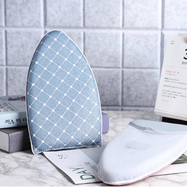 Handhållen Mini Strykbräda Pad Hushållssvamp Ångstrykningshandske (2 st)