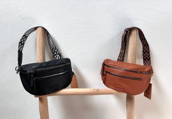 Lundholm Crossbody-väskor för kvinnor, midjeväska i PU-läder med bred gitarrrem och stöldskyddsficka, svart, present till henne