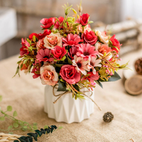 Kunstig blomsterbukett, silkeblomst kunstig blomst plast dekorativ blomst, kunstig blomst, keramisk vase, blomsterdekorasjon, tørket blomst, veranda