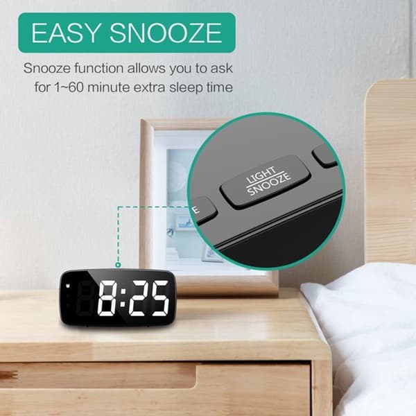 LED Digitalt Vækkeur med Snooze, Justerbar Lysstyrke, Dæmpbar Skærm og Dobbelt Strømtilstand til Soveværelset, Sort