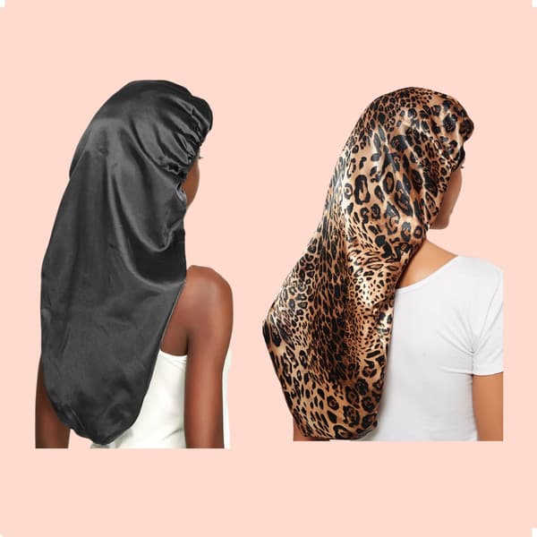 2-pack extra lång satinhätta för långt hår, flätor och lockigt hår, fuktbevarande, leopardmönstrad och svart, 60 cm