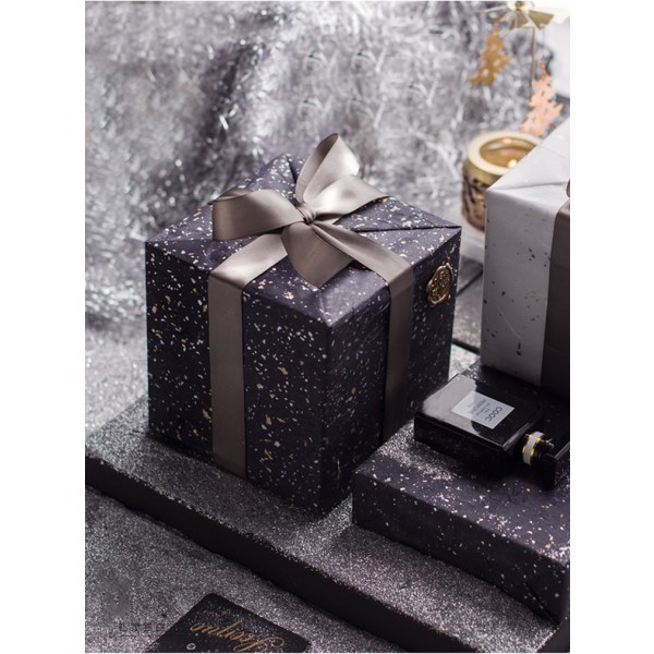 Floral wrapping paper clear cloud dragon waterproof thickening dreamy golden and silver dot gift paper gray paper, 20 sheets