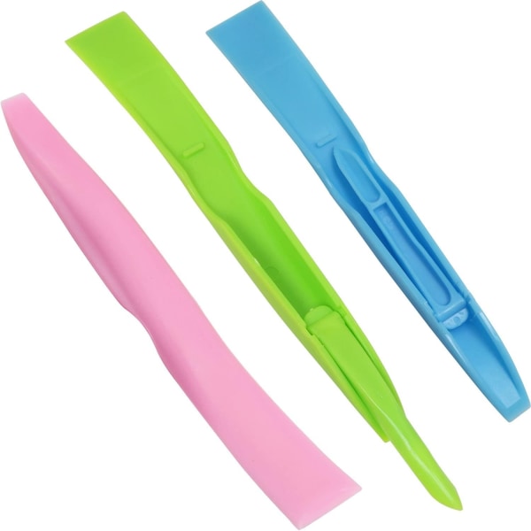 Rengöringsverktyg med skrapa, 3-pack, mångsidig, färgglad, styv plastgrillskrapa, etikettskrapa, tuggummiskrapa, flasköppnare, köksskrapa