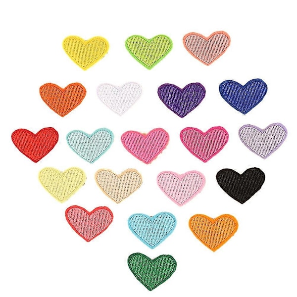 20 stk. Hjerteformede Strykemerker Broderte Merker DIY Applikasjoner for Klær Ryggsekk Håndveske Badges (Tilfeldige Farger)