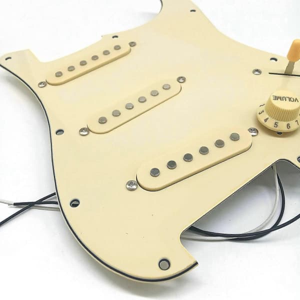 Elektrisk Gitarr Plektrumskydd Mikkrofoner Laddad Förkopplad Skrapskydd Monteringssats Sss Gul