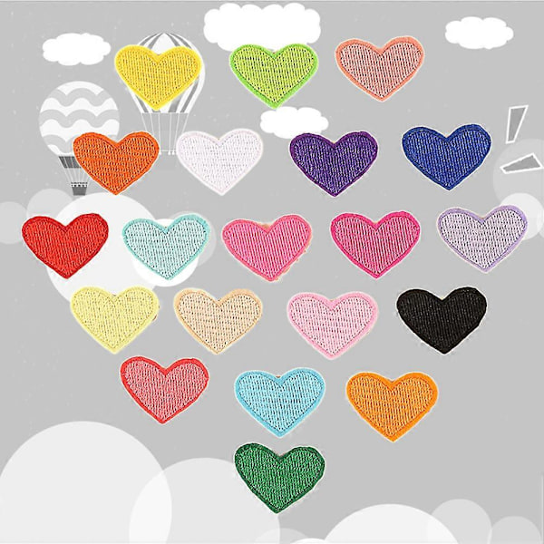 20 stk. Hjerteformede Strykemerker Broderte Merker DIY Applikasjoner for Klær Ryggsekk Håndveske Badges (Tilfeldige Farger)