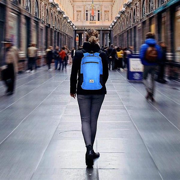 Hi Daypack, Ant kokoontaitettava reppu matkailuun, retkeilyyn ja ulkoiluun Sky Blue