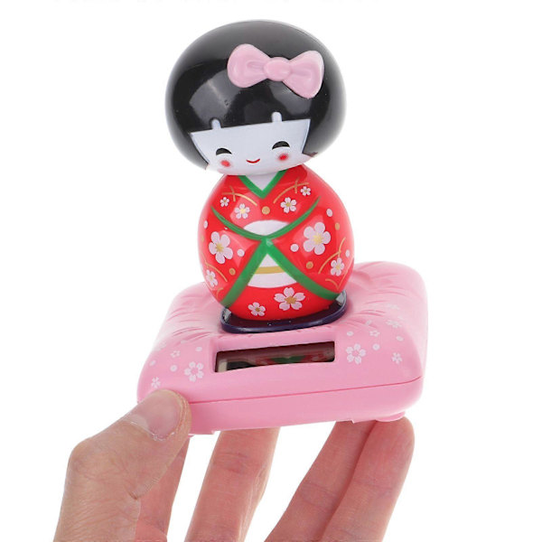 Rød Kreativ Kimono Dukke Bilpynt Solcelledrevet Bilinteriør Dekor Nikke Japansk Maiko Dukke Design Gave til Hjem Skrivebord Dekor