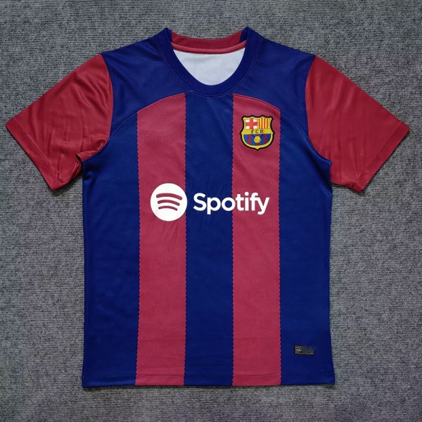 23-24 Barcelona hemmafotboll träningströja T-shirt XL