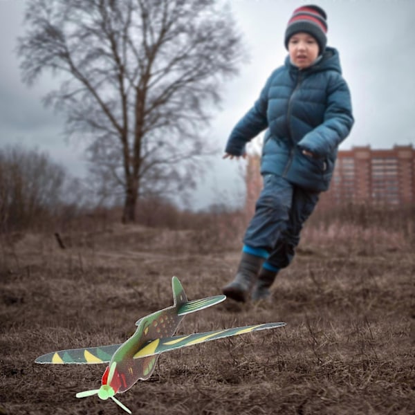 24 st Skumflygplan Leksaker Glidflygplan Födelsedagsfest Favörer (Slumpmässig Färg)